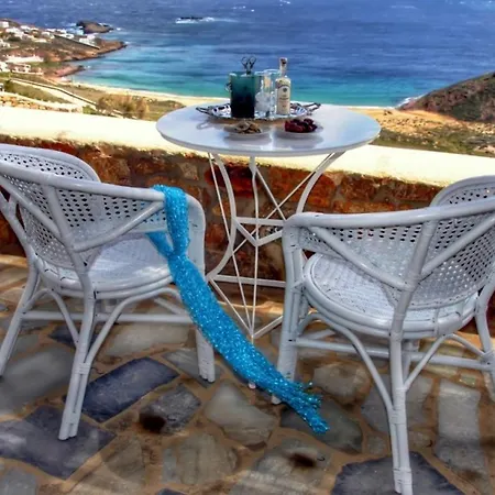 Feriehus White Agios Sostis (Tinos)